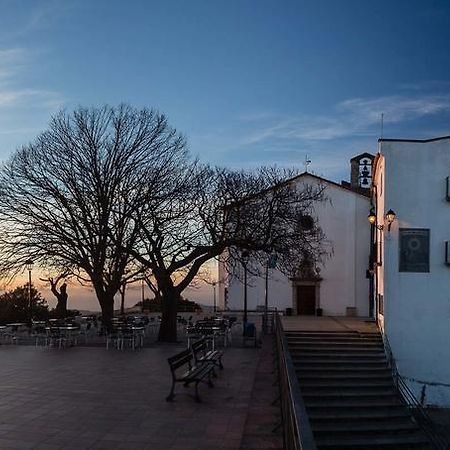 Hostatgeria Restaurant Els Angels Hotel Madremanya Exterior photo
